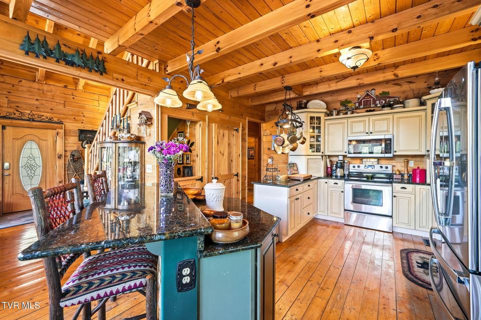 Photo #20: 625 Goods Drive