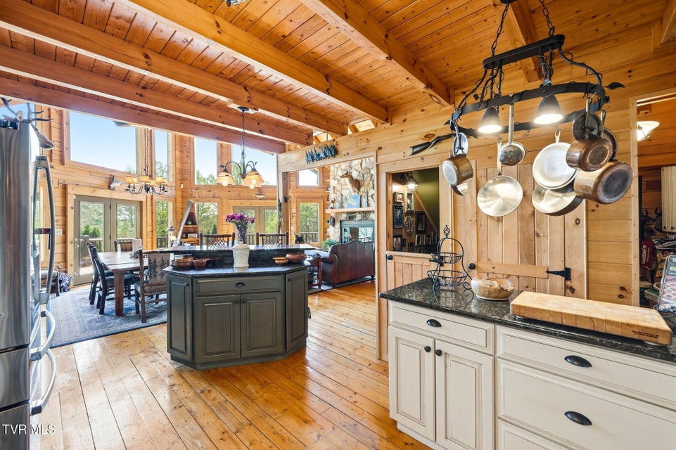 Photo #25: 625 Goods Drive