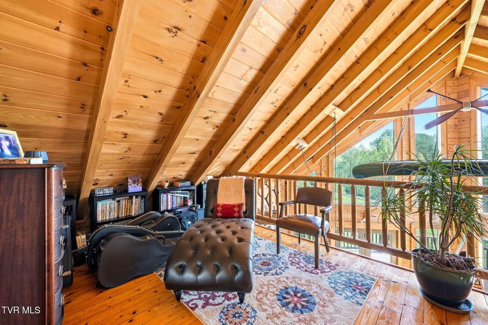 Photo #27: 625 Goods Drive