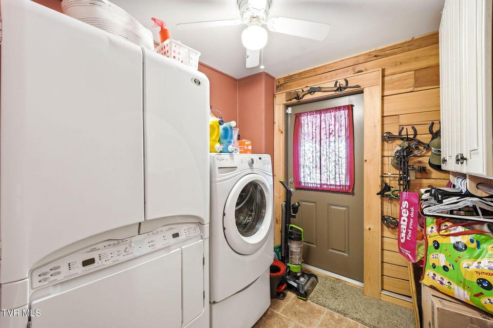 Photo #41: 625 Goods Drive