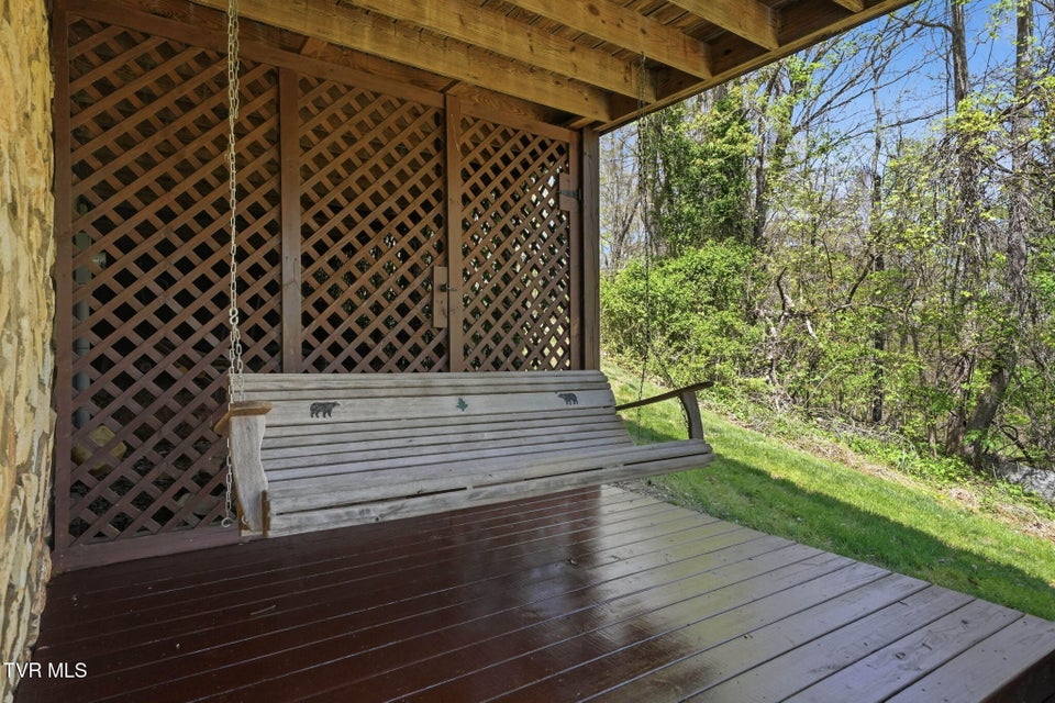 Photo #49: 625 Goods Drive