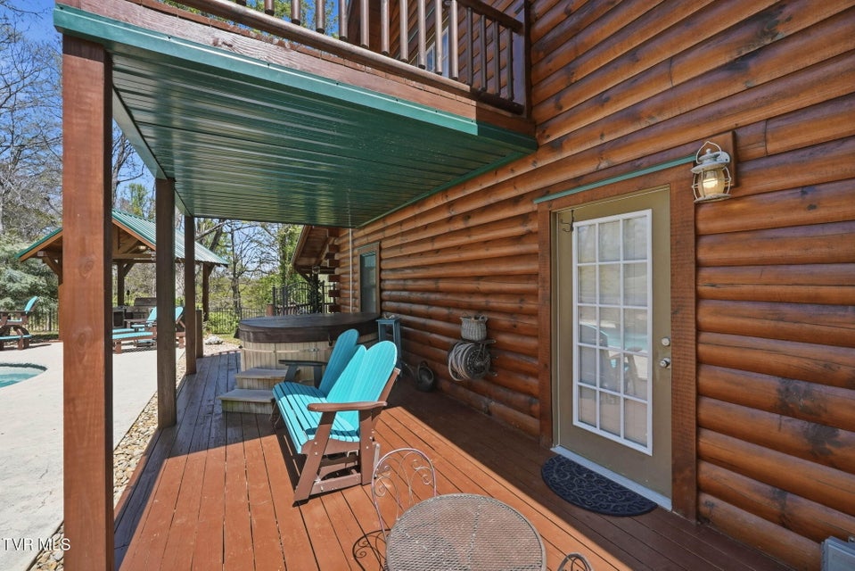 Photo #50: 625 Goods Drive