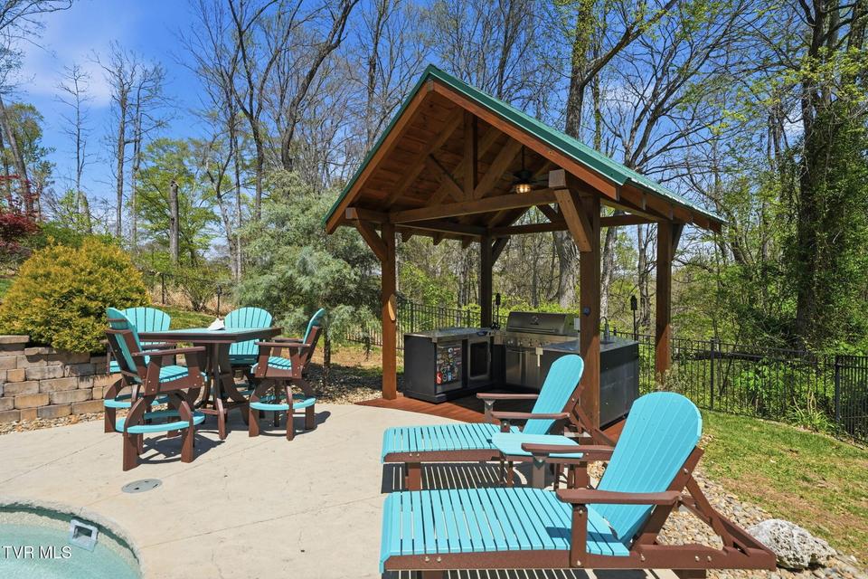 Photo #53: 625 Goods Drive