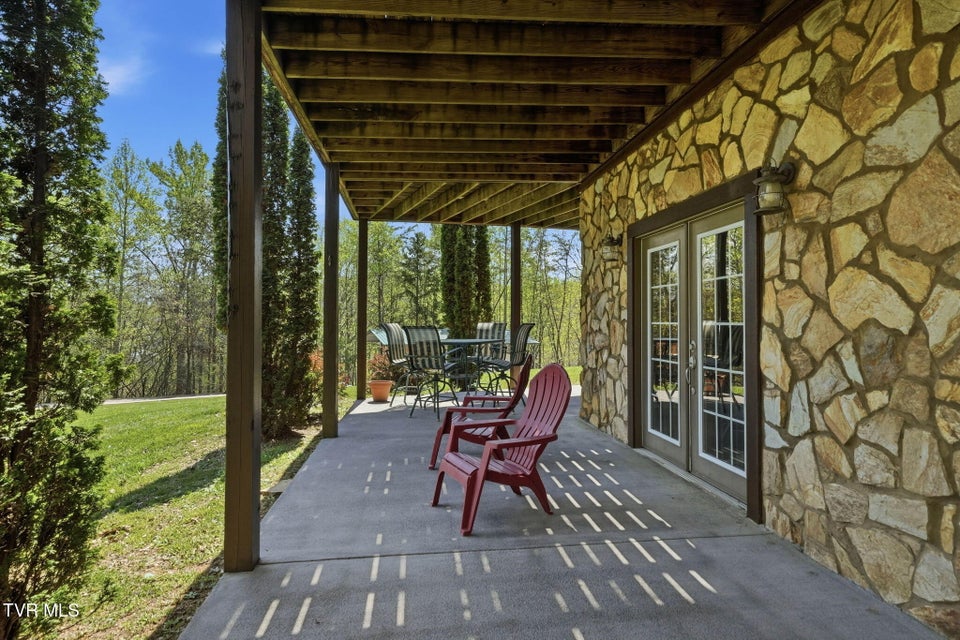 Photo #54: 625 Goods Drive