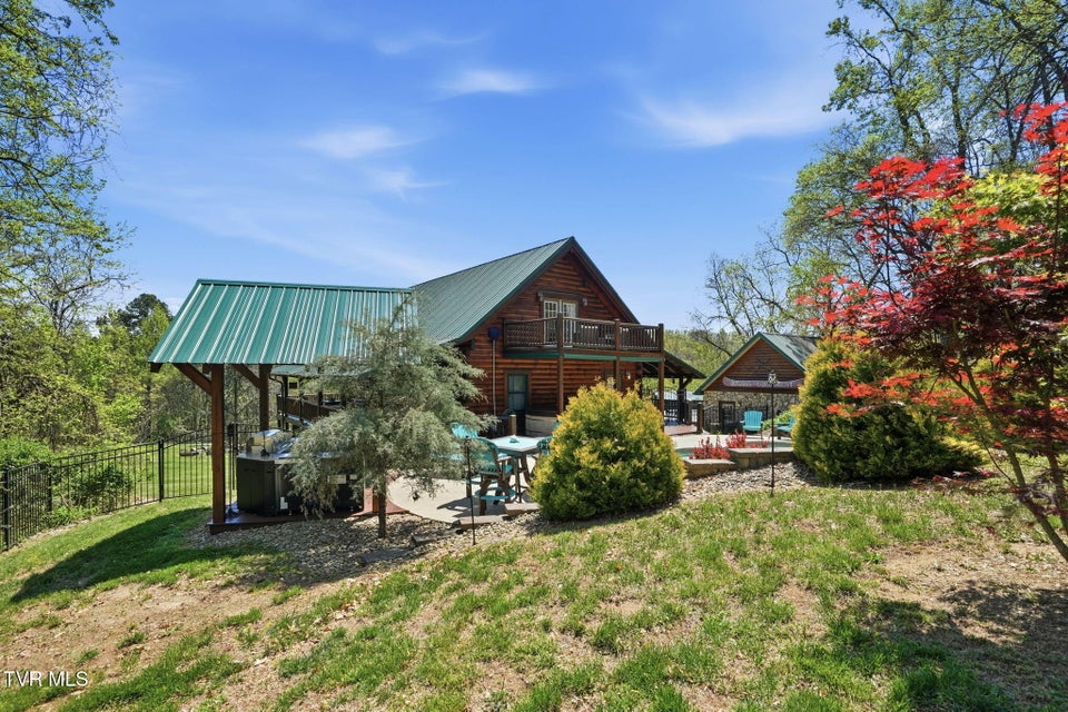 Photo #56: 625 Goods Drive