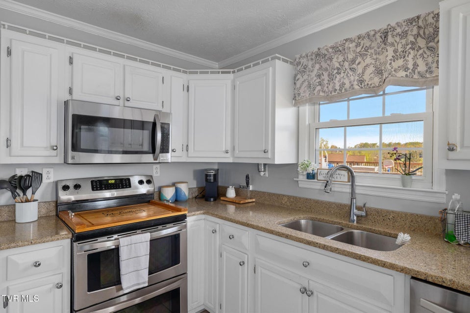 Photo #19: 160 Deerchase Lane