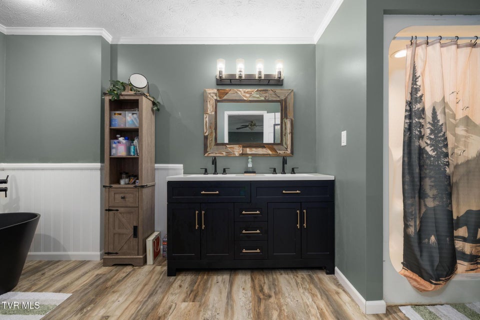 Photo #24: 160 Deerchase Lane