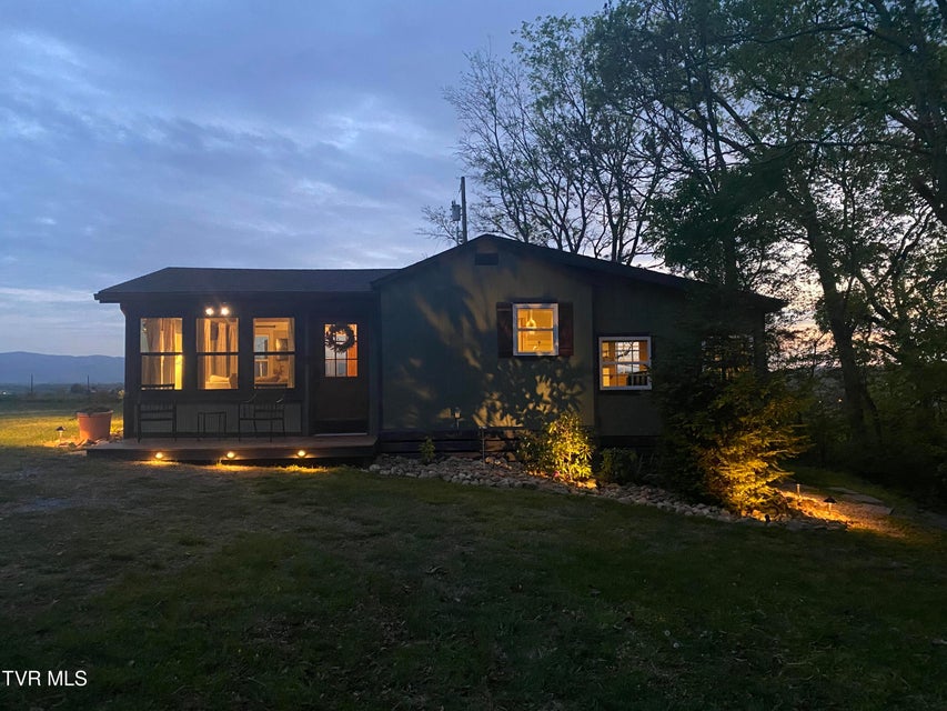 Photo #59: 639 Saylor Hill Road