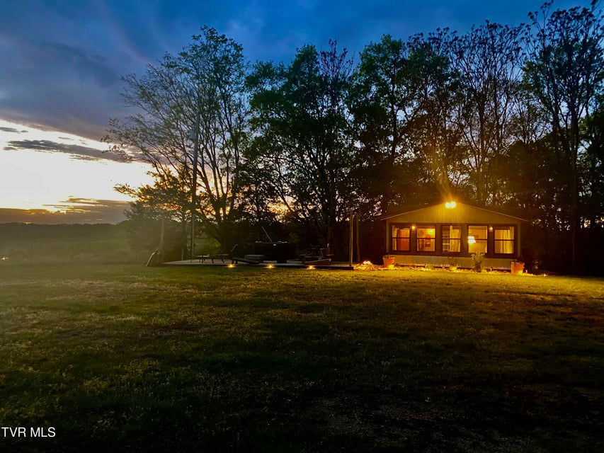 Photo #60: 639 Saylor Hill Road