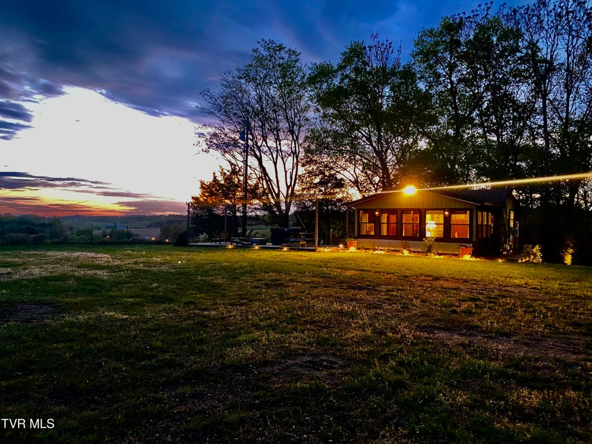 Photo #61: 639 Saylor Hill Road