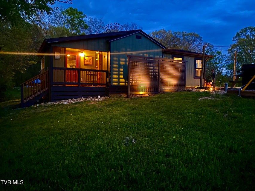 Photo #63: 639 Saylor Hill Road