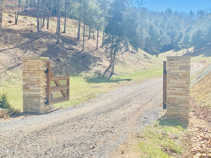 Photo #18: Lot Vineyard Valley Drive