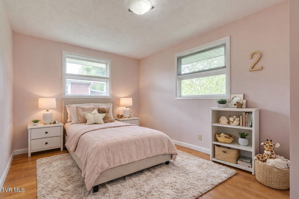 Photo #27: 812 Mimosa Drive