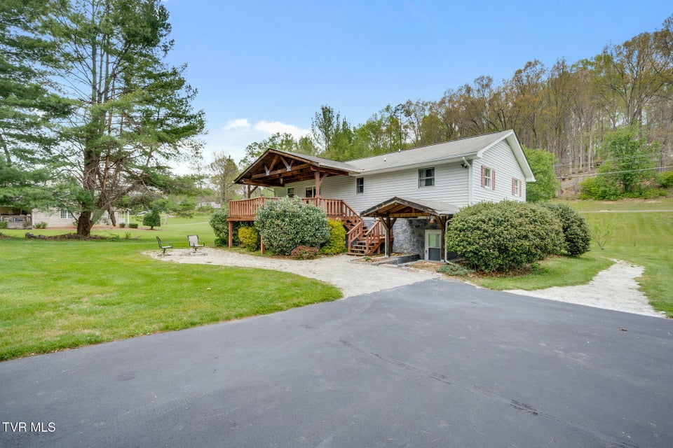 Photo #38: 364 Max Jett Road