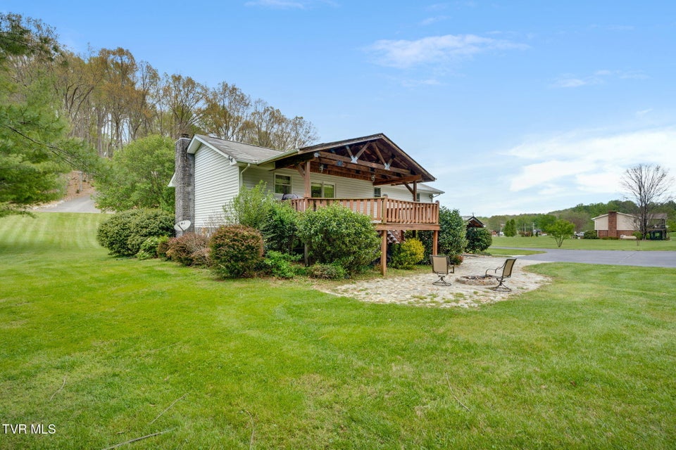 Photo #40: 364 Max Jett Road