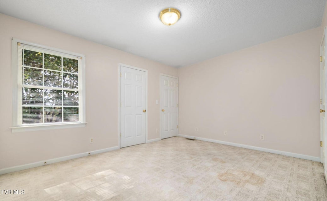 Photo #14: 716 King Springs Road