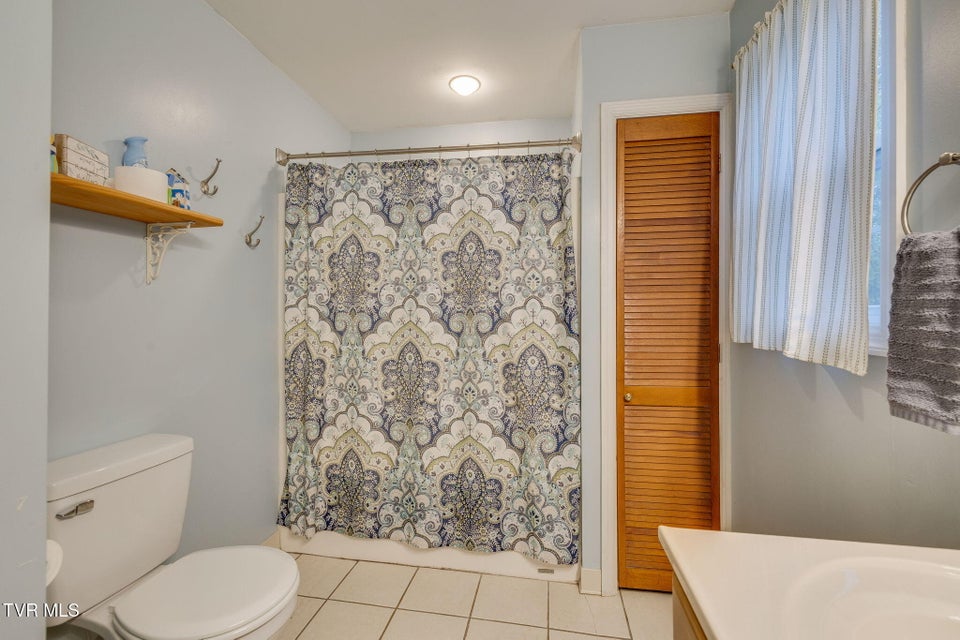 Photo #17: 1326 Valley Drive