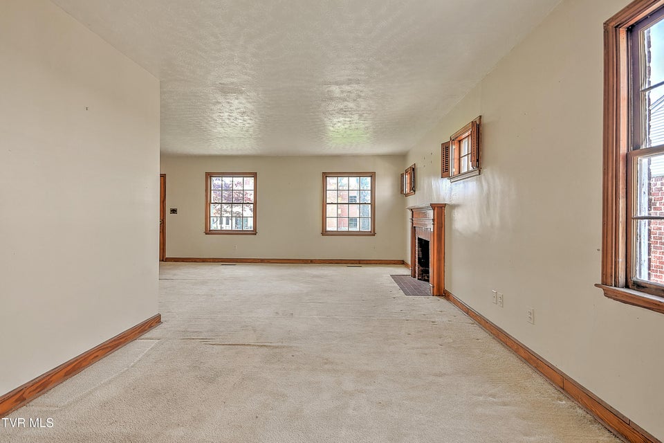 Photo #5: 1154 Catawba Street