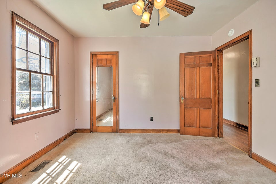 Photo #27: 1154 Catawba Street