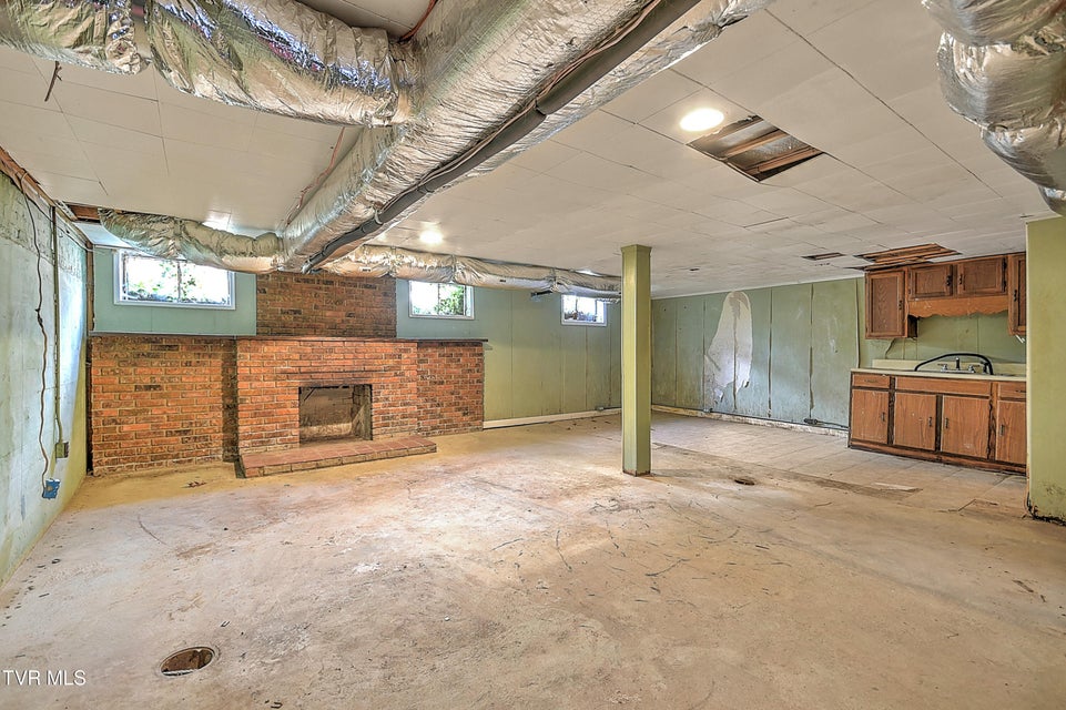 Photo #30: 1154 Catawba Street