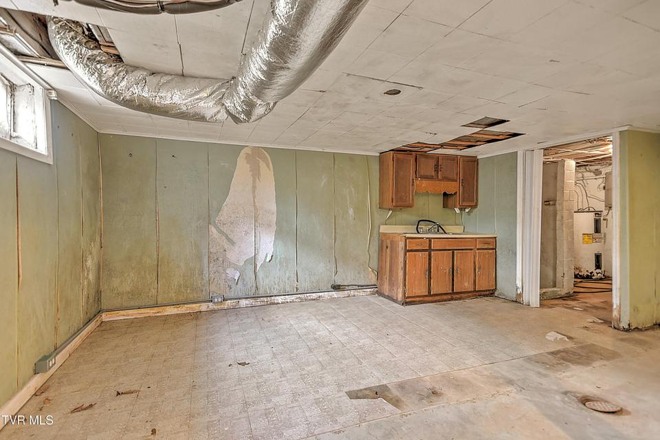 Photo #32: 1154 Catawba Street