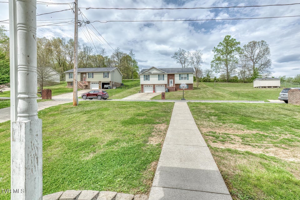 Photo #2: 153 Hunters Run Lane