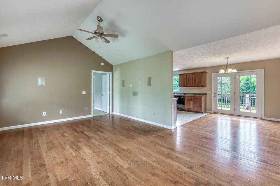 Photo #4: 153 Hunters Run Lane