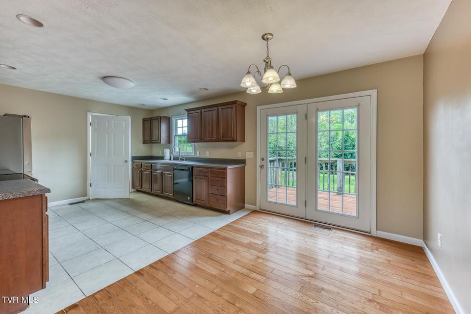 Photo #10: 153 Hunters Run Lane