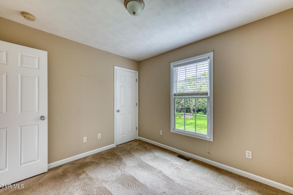 Photo #23: 153 Hunters Run Lane