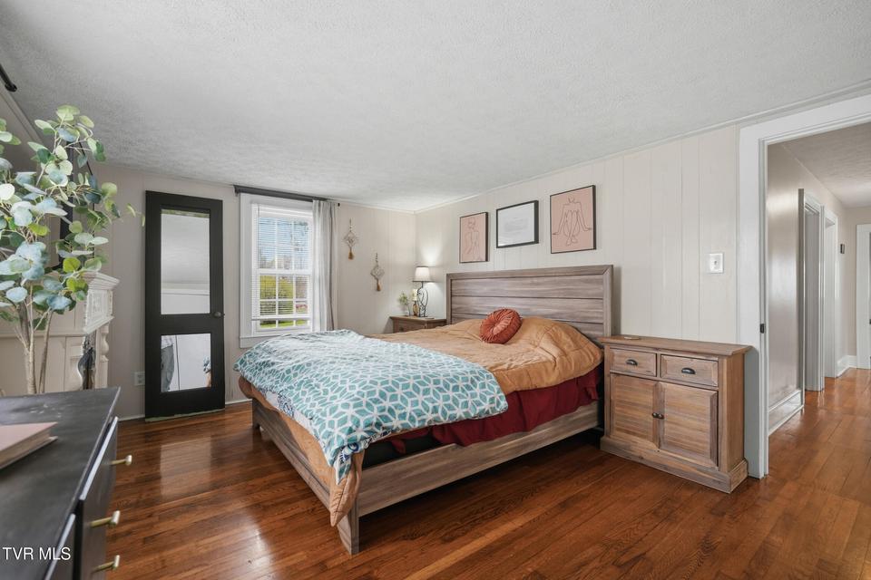 Photo #22: 302 Hale Street