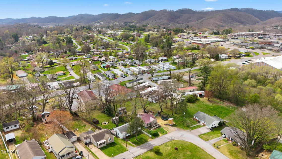 Photo #31: 302 Hale Street