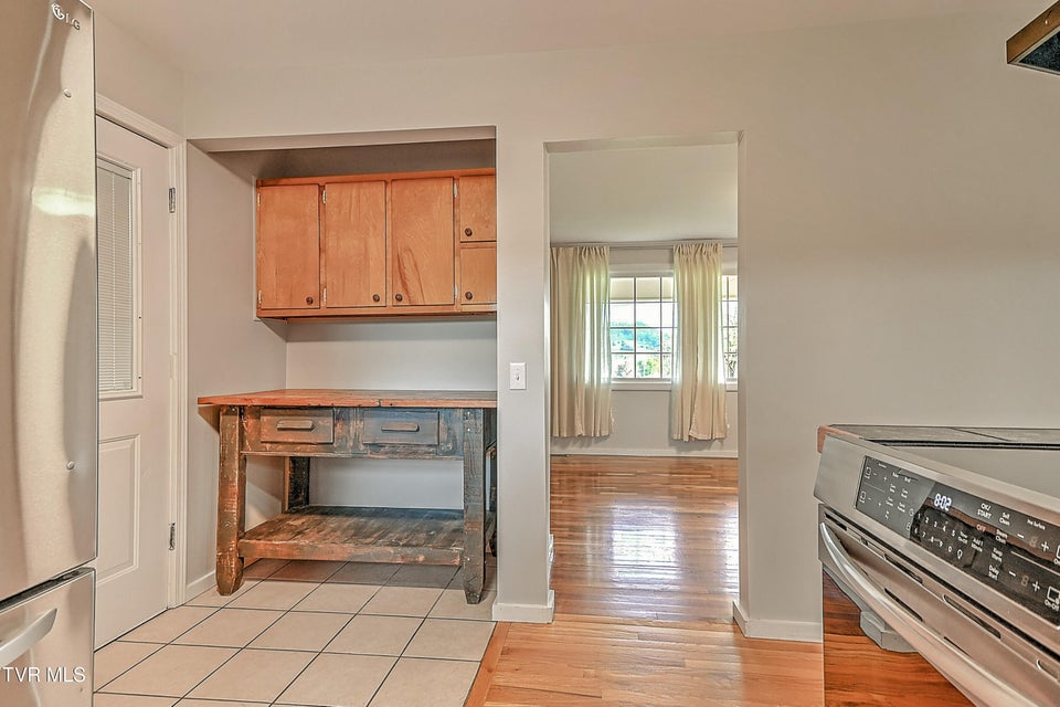 Photo #12: 234 Doe Avenue