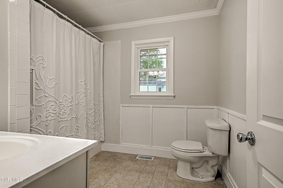 Photo #13: 234 Doe Avenue