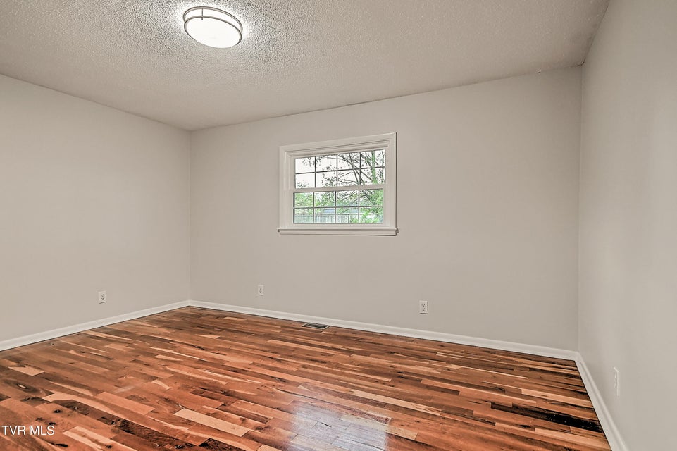 Photo #19: 234 Doe Avenue