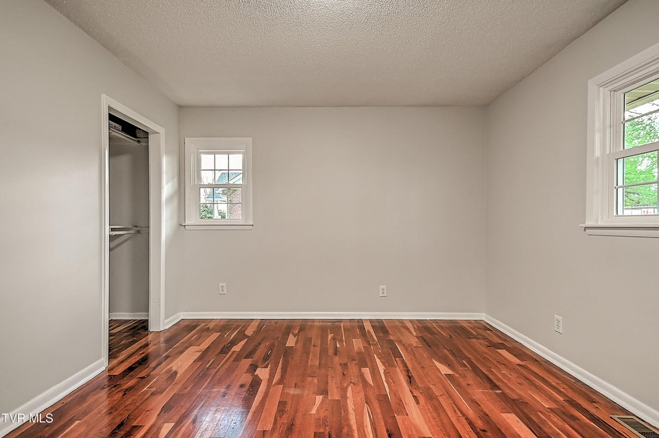 Photo #20: 234 Doe Avenue