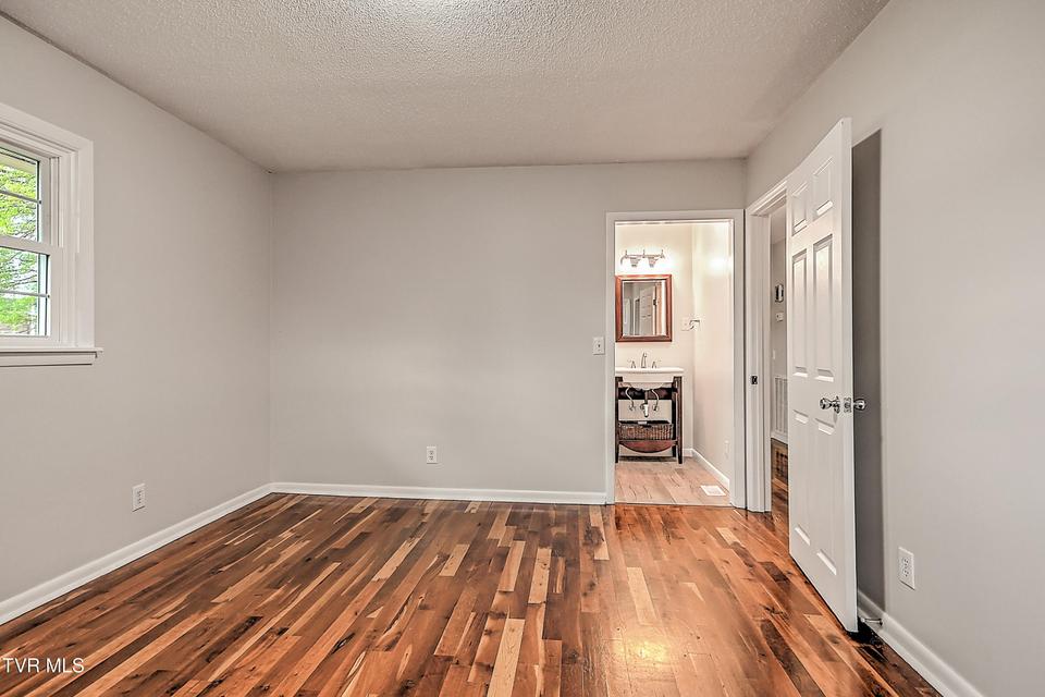 Photo #21: 234 Doe Avenue