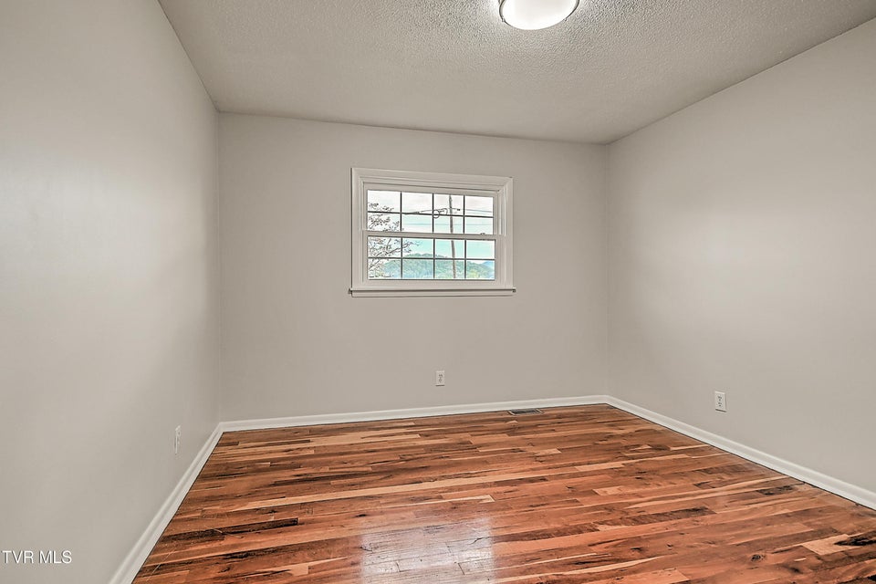 Photo #23: 234 Doe Avenue