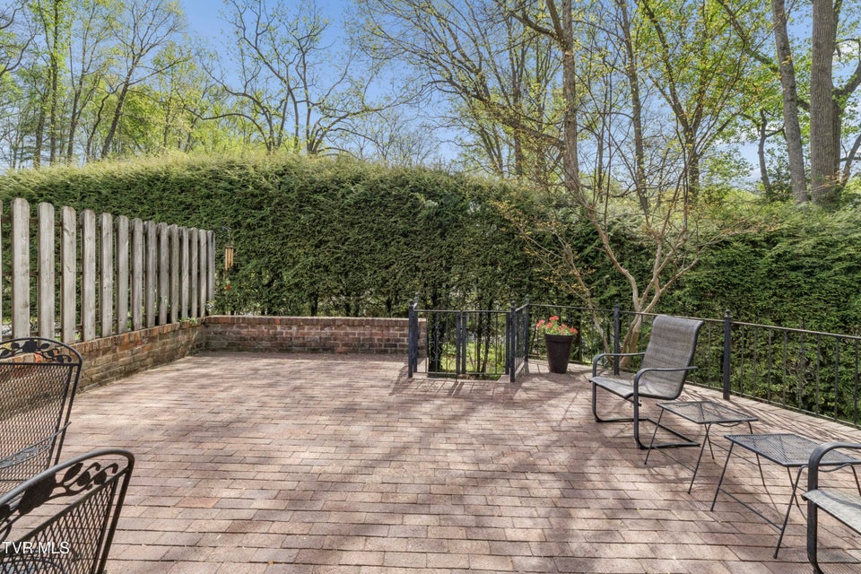 Photo #46: 303 Hillside Road