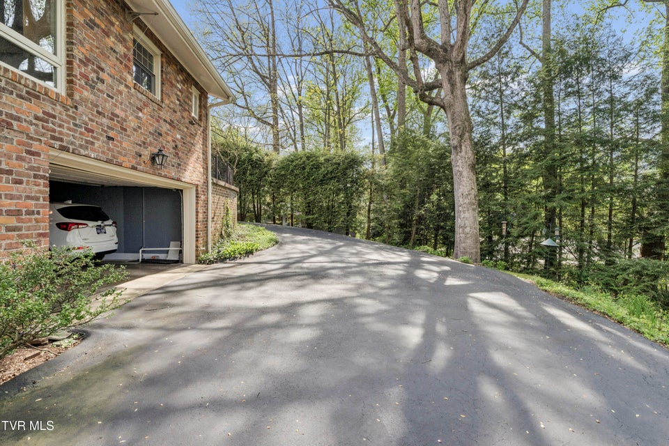 Photo #56: 303 Hillside Road