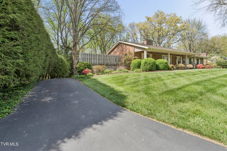 Photo #60: 303 Hillside Road