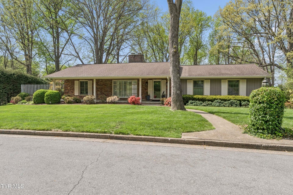 Photo #5: 303 Hillside Road