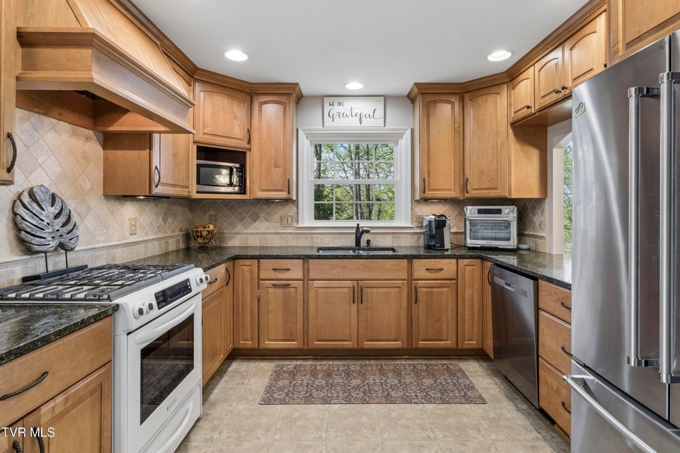 Photo #20: 303 Hillside Road