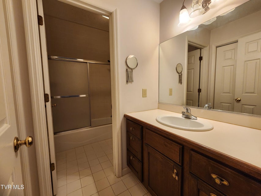 Photo #37: 13903 Vintage View