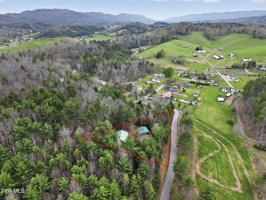 Photo #40: 108 Valley View Acres 