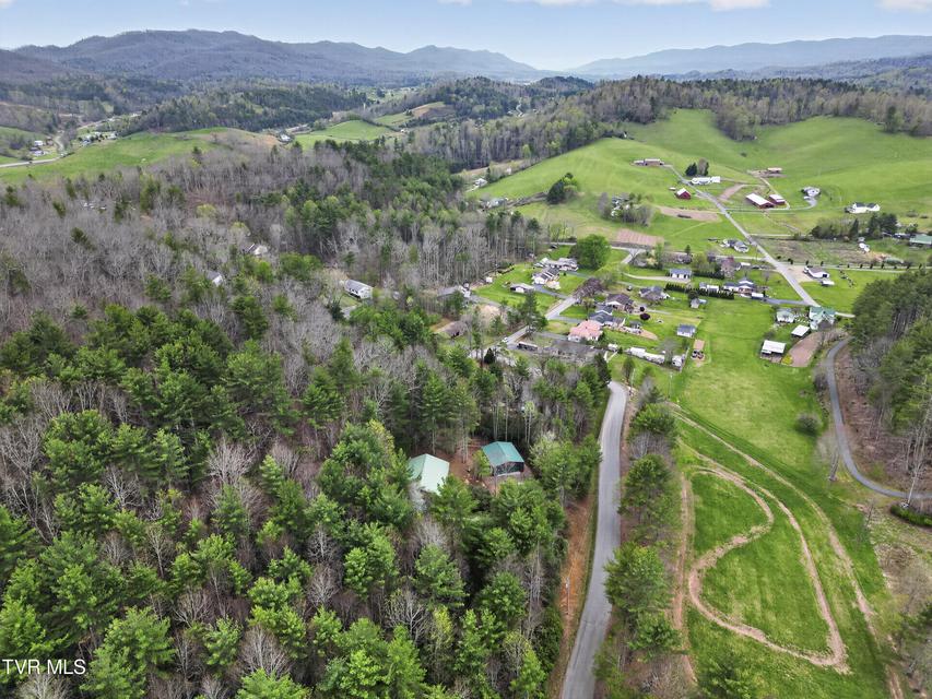 Photo #41: 108 Valley View Acres 