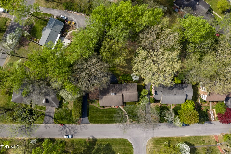 Photo #68: 303 Hillside Road