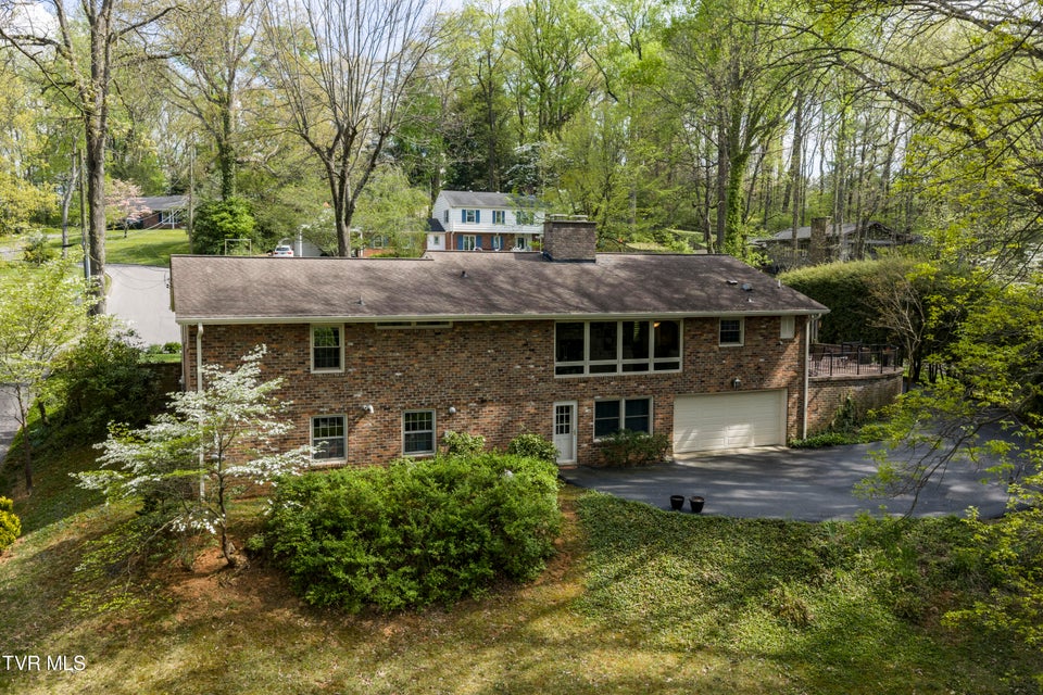 Photo #51: 303 Hillside Road