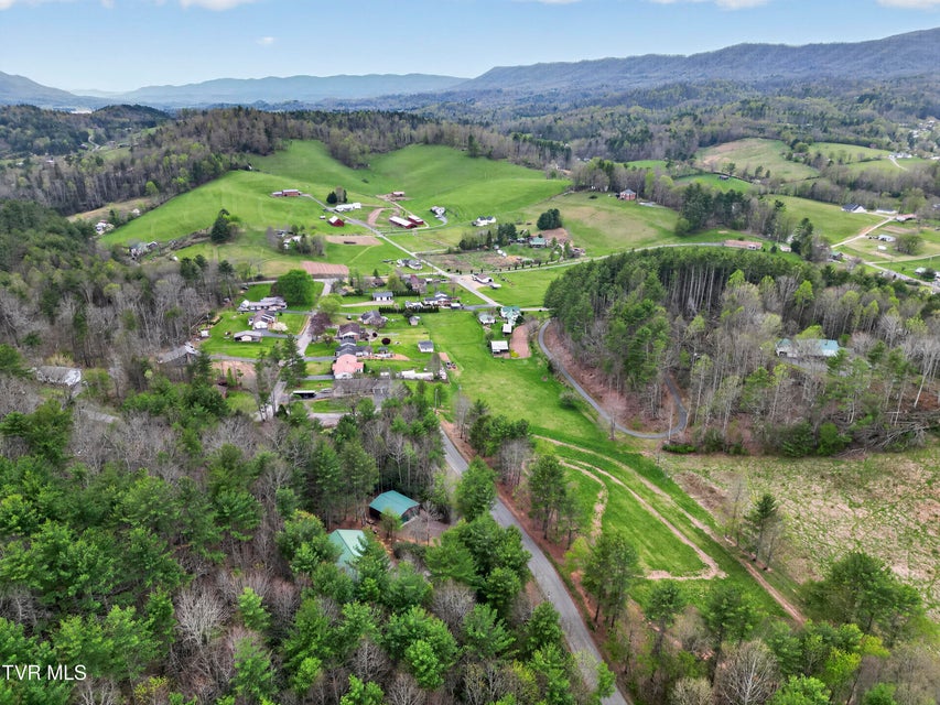 Photo #43: 108 Valley View Acres 