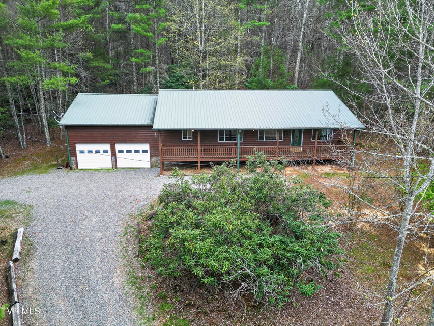 Photo #4: 108 Valley View Acres 