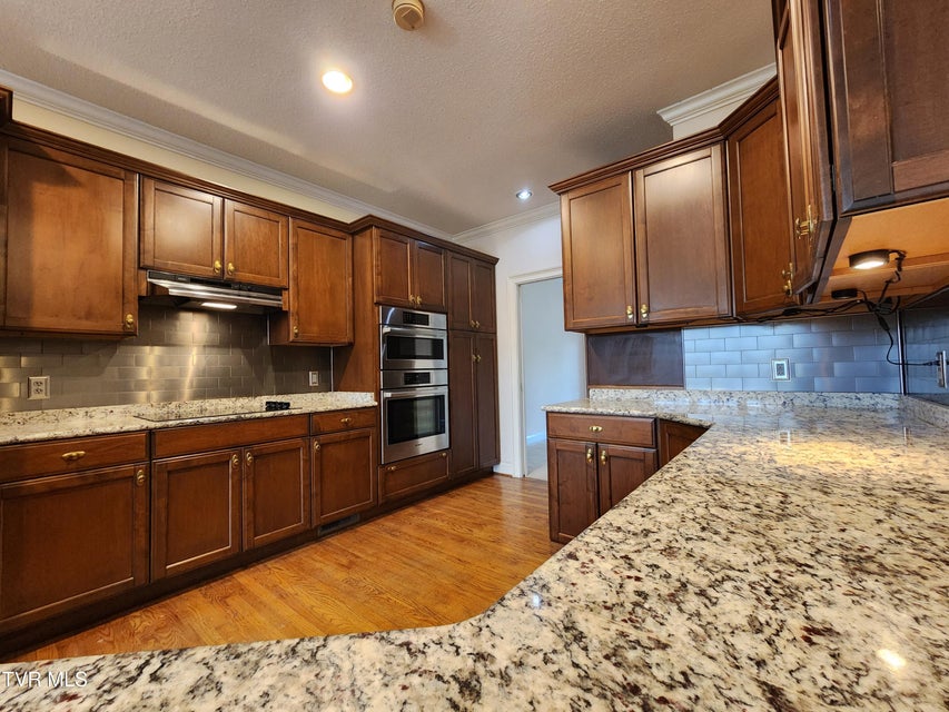 Photo #11: 13903 Vintage View